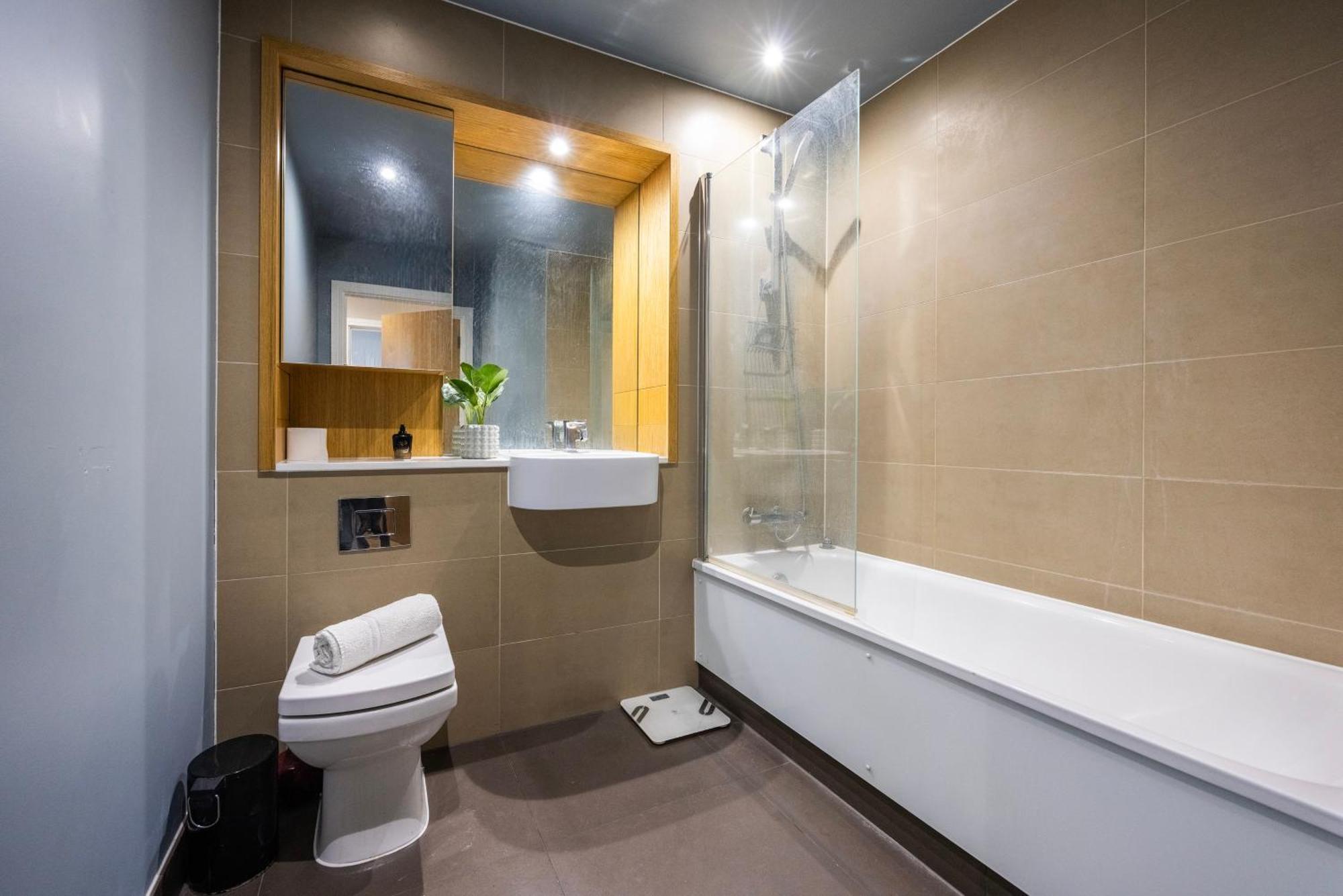 Luxury 1 Bedroom Near Westfield Stratford - 10 Min Walk *