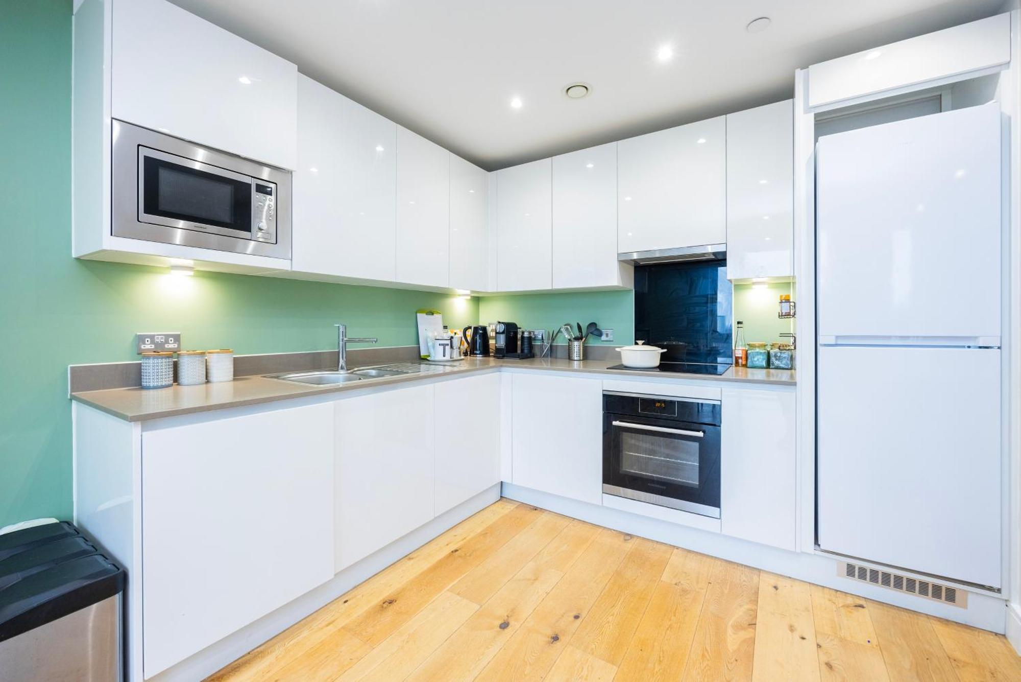 Luxury 1 Bedroom Near Westfield Stratford - 10 Min Walk * London
